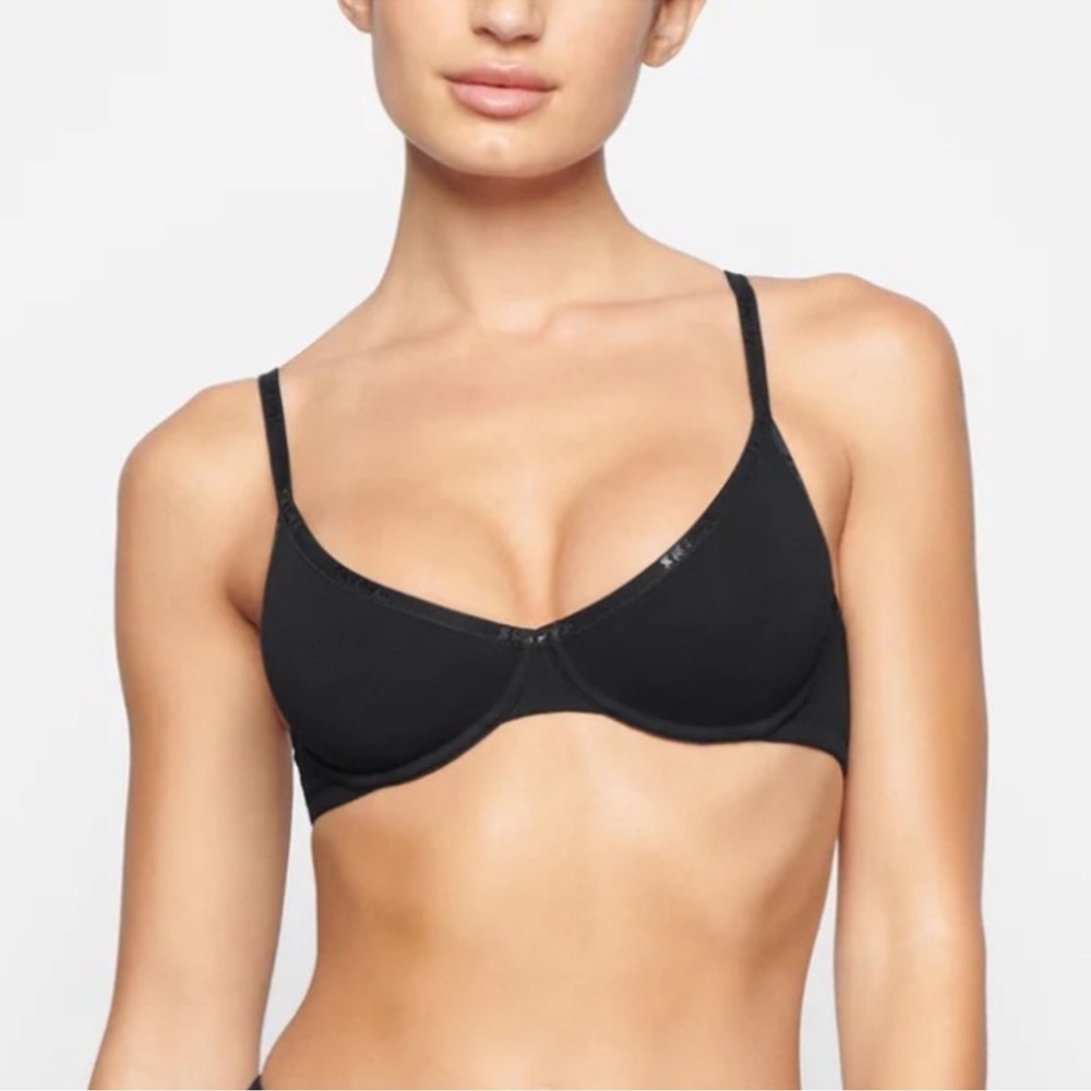 SKIMS COTTON LOGO UNDERWIRE DEMI BRA